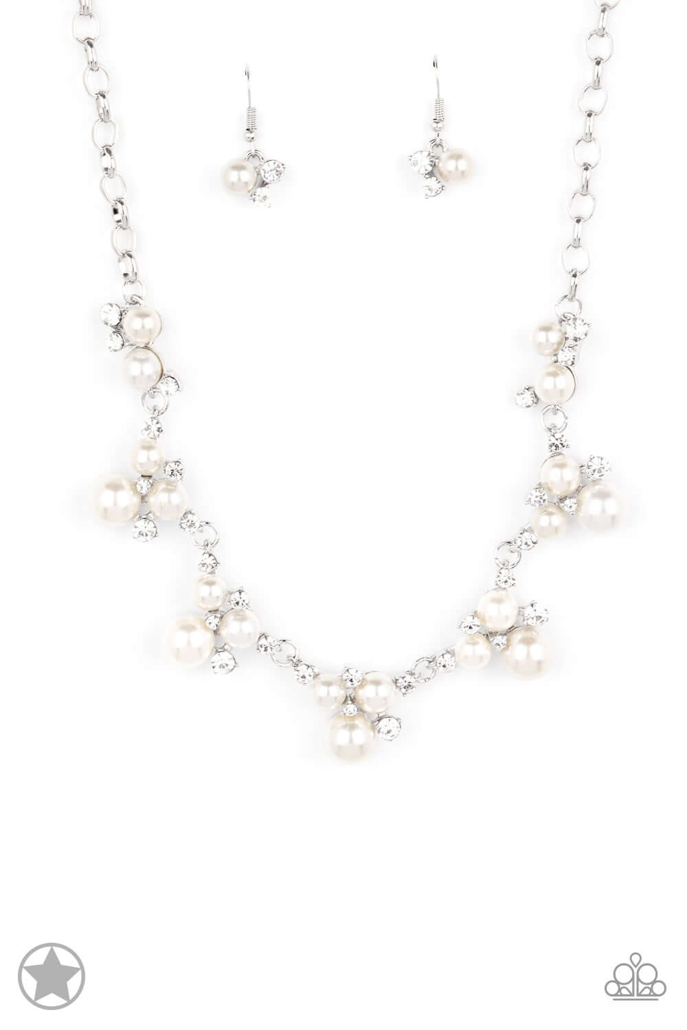 brought✽to✽you✽by✽blingflingbykat✽toast-to-perfection-white-necklace✽paparazzi-accessories