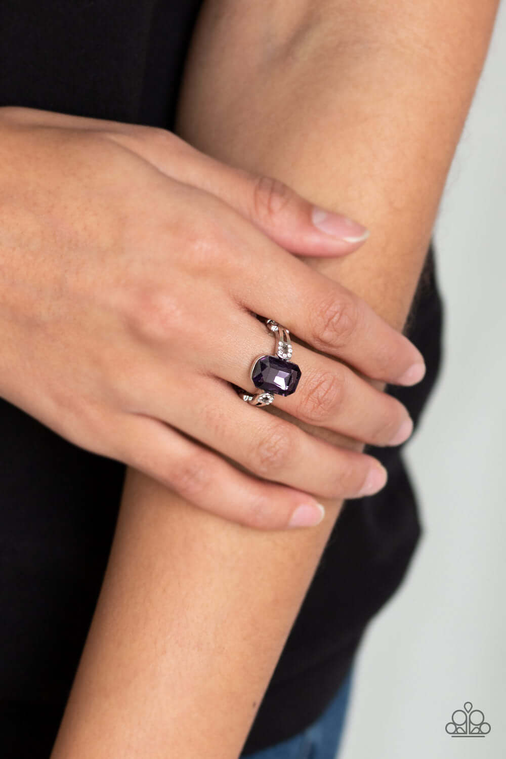 Paparazzi Accessories ✽ Feast Your Eyes - Purple Ring✽Flat Rate Ship $4.50✽ - Image #2