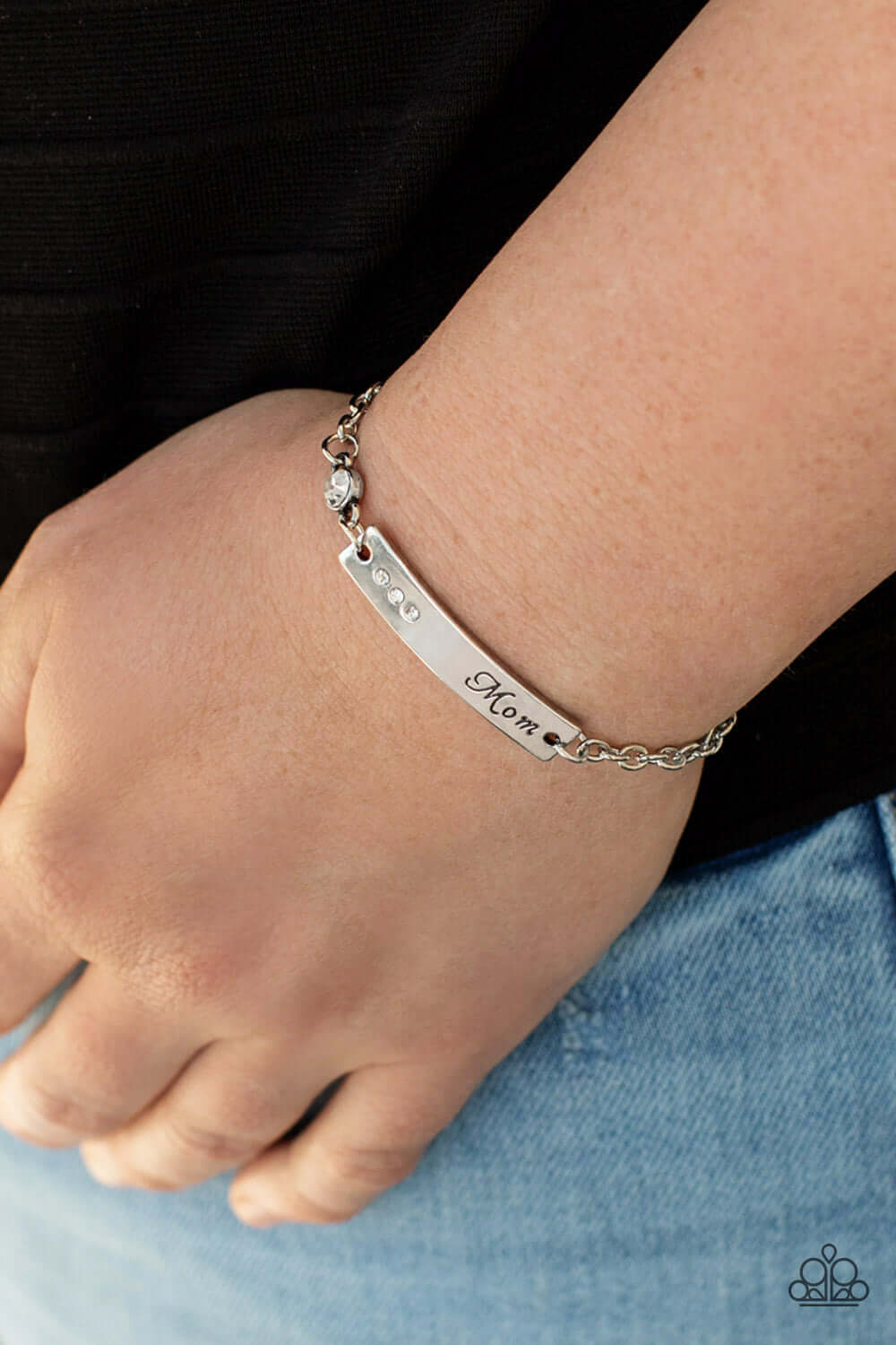 Paparazzi Accessories ✽Mom Always Knows - White Bracelet✽Flat Rate Ship $4.50✽ - Image #2