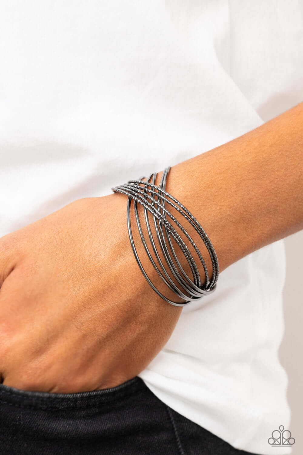 Paparazzi Accessories ❋Industrialized Shimmer - Black Bracelet❋ Flat Rate Ship $4.50❋ - Image #2