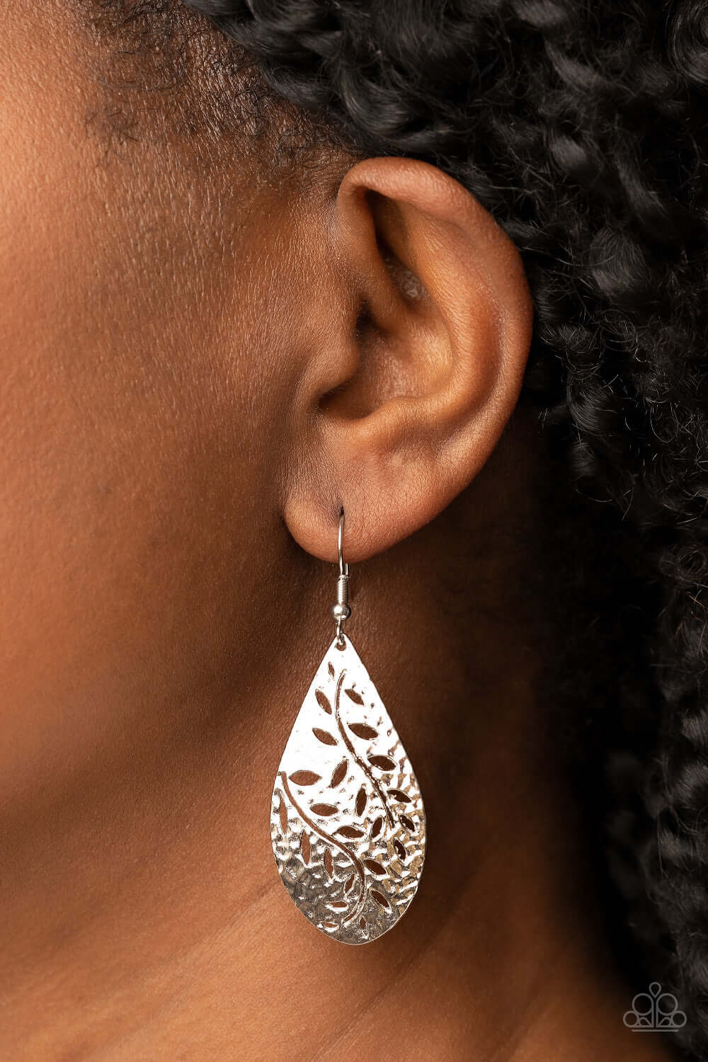 Paparazzi Accessories ❋Vineyard Vanity - Silver Earrings❋ Flat Rate Ship $4.50❋ - Image #2