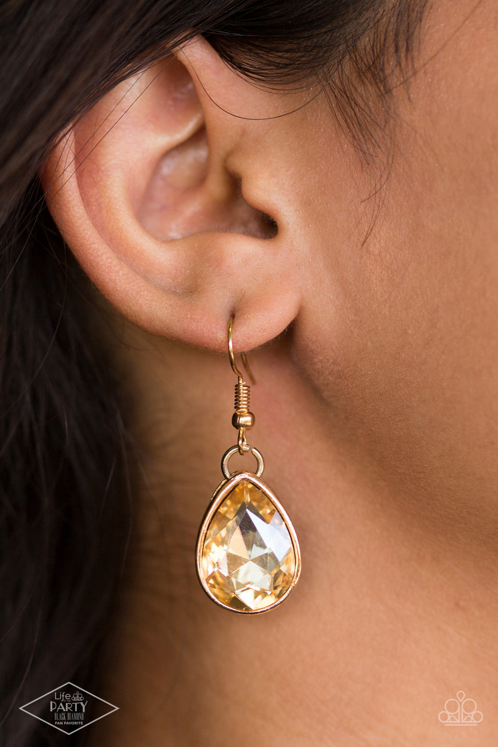 Paparazzi Accessories ❋Show-Stopping Shimmer - Gold Necklace❋ Flat Rate Ship $4.50❋