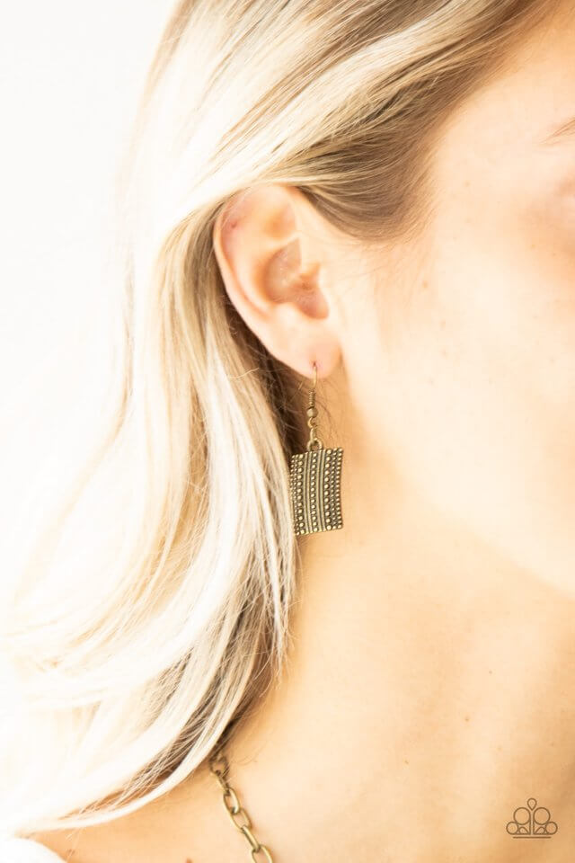 Paparazzi Accessories ✽Fiercely Pharaoh - Brass Necklace✽Flat Rate Ship $4.50✽ - Image #3