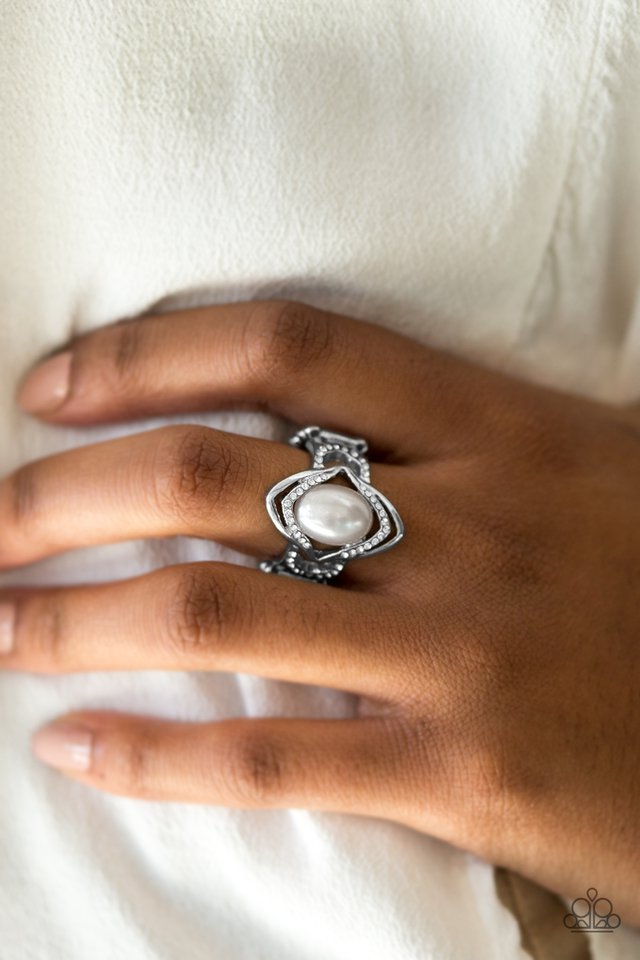 Paparazzi Accessories ❋Positively Posh - Silver Ring❋ Flat Rate Ship $4.50❋