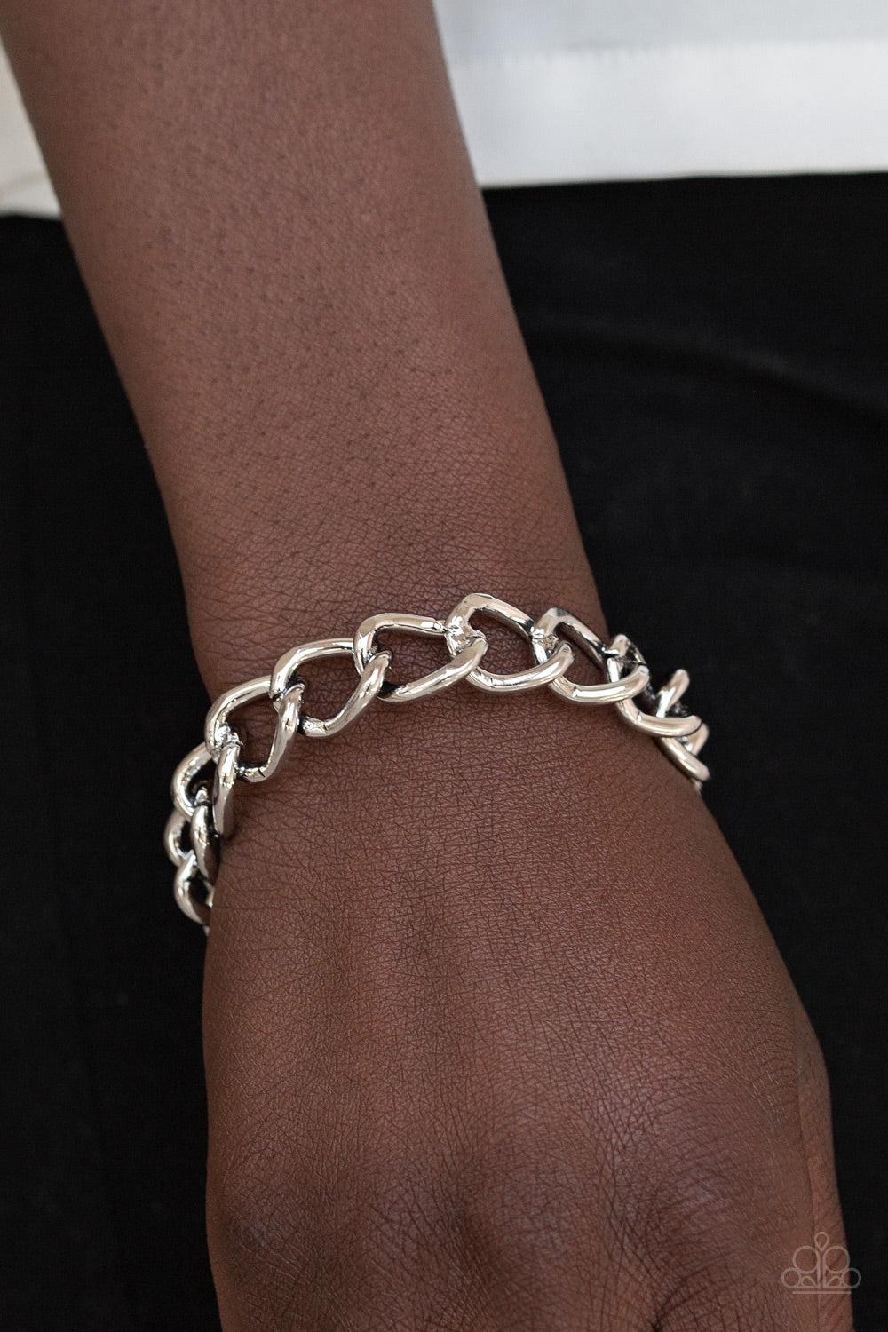 Paparazzi Accessories ✽ CHAINge of Scene - Silver Bracelet✽Flat Rate Ship $4.50✽ - Image #2