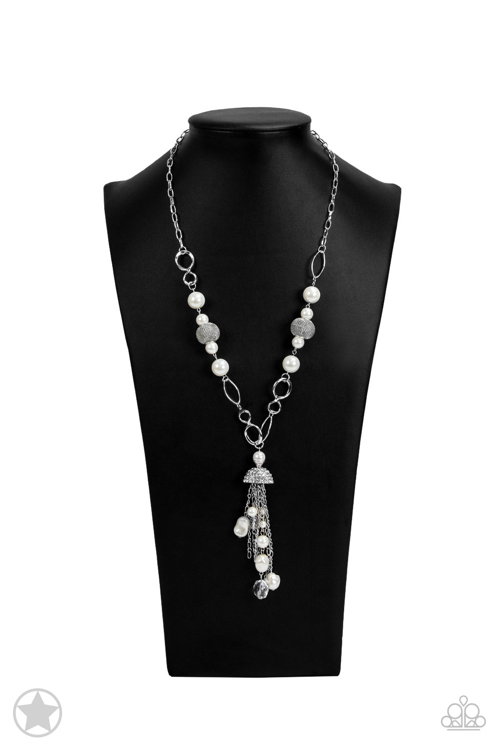 Paparazzi Accessories ✽ Designated Diva - White Necklace✽Flat Rate Ship $4.50✽