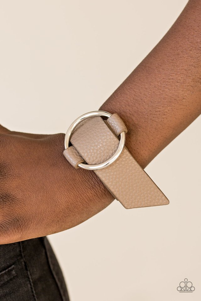 Paparazzi Accessories ❋Simply Stylish - Brown Bracelet❋ Flat Rate Ship $4.50❋