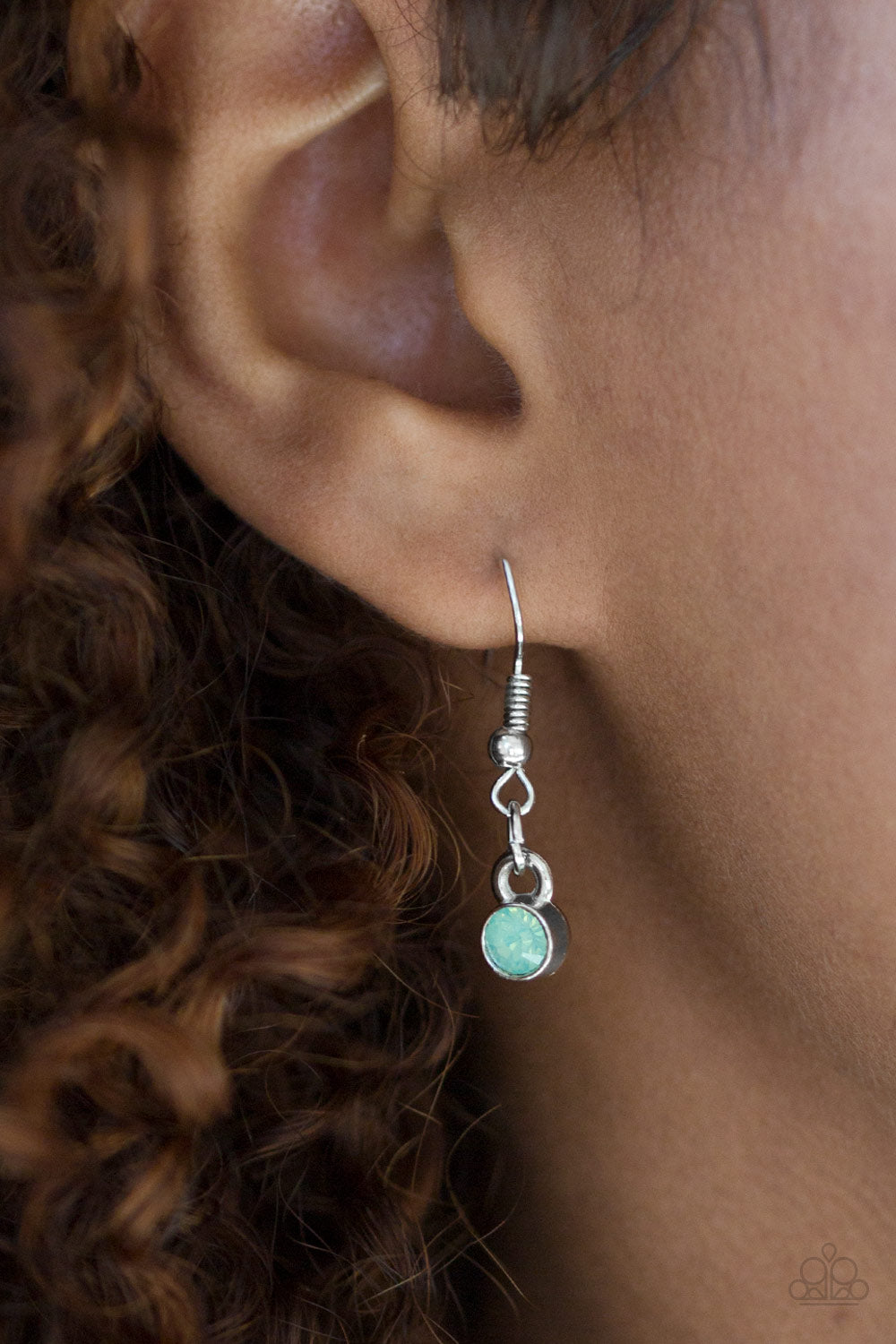 Paparazzi Accessories ✽ The Glow Show - Green Necklace✽Flat Rate Ship $4.50✽