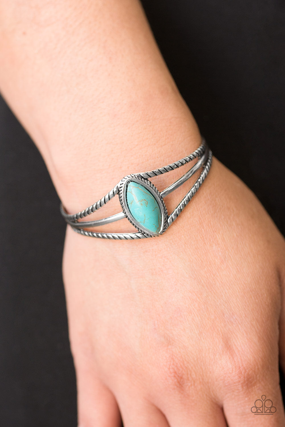 Paparazzi Accessories ✽ Western Wanderer - Blue Bracelet✽Flat Rate Ship $4.50✽