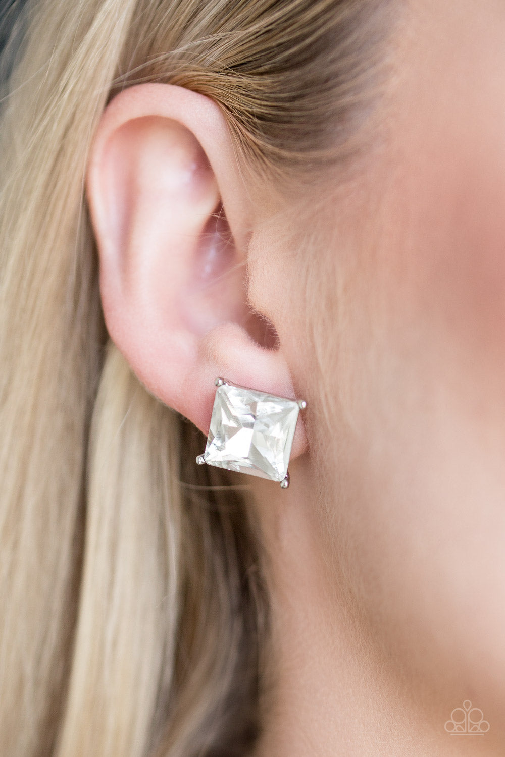 Paparazzi Accessories ✽ The Big Bang - White Post Post Earrings✽Flat Rate Ship $4.50✽