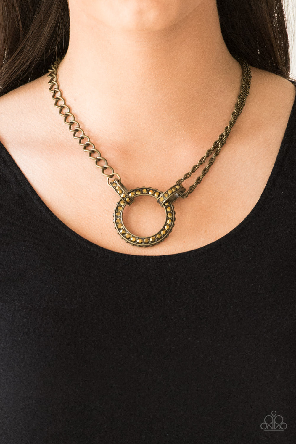 Paparazzi Accessories ✽ Razzle Dazzle - Brass Necklace✽Flat Rate Ship $4.50✽