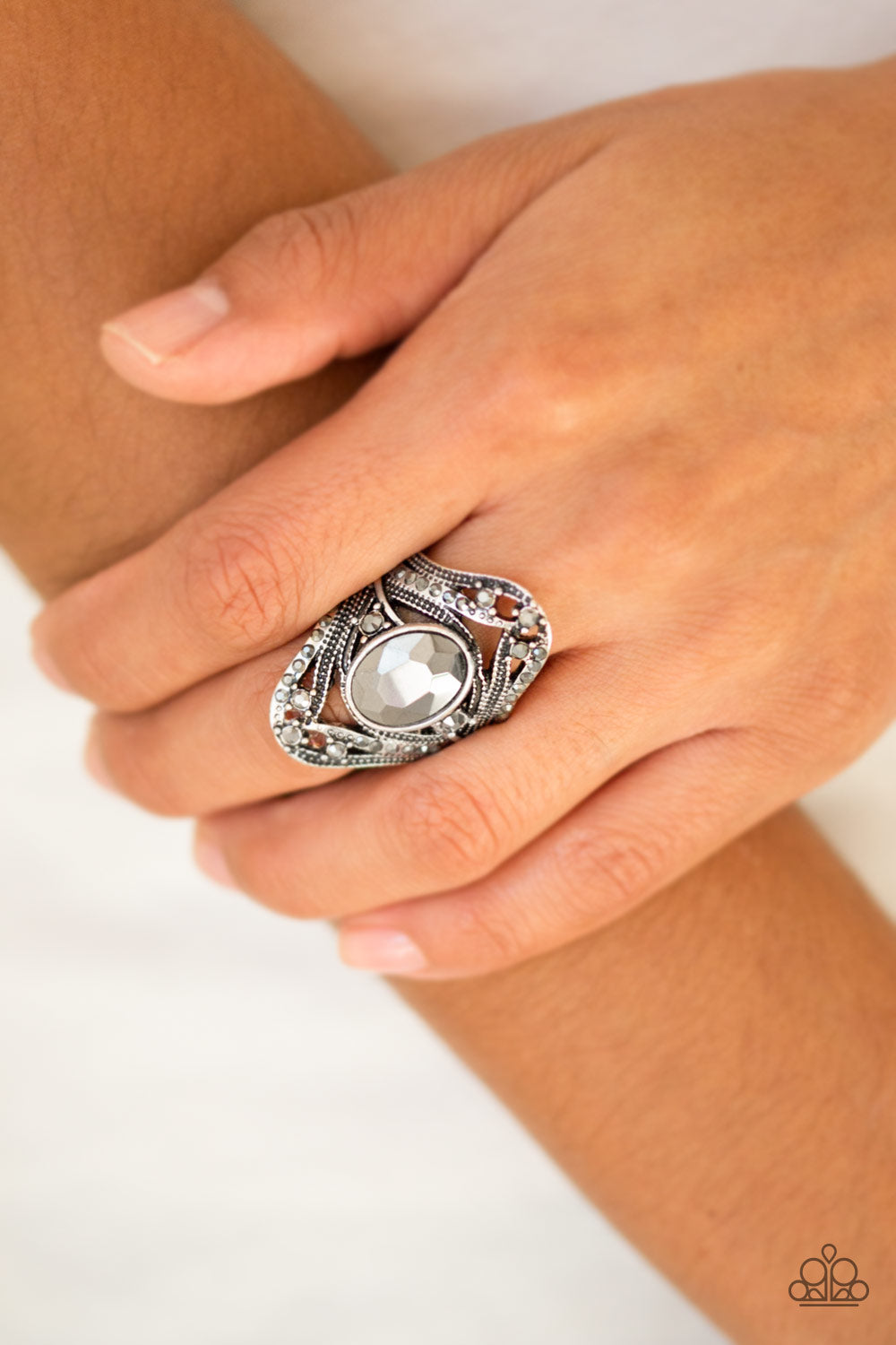 Paparazzi Accessories ✽ Red Carpet Rebel - Silver Ring✽Flat Rate Ship $4.50✽