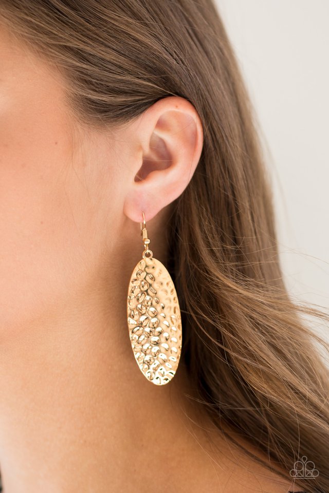 Paparazzi Accessories ✽Radiantly Radiant - Gold Earrings✽Flat Rate Ship $4.50✽