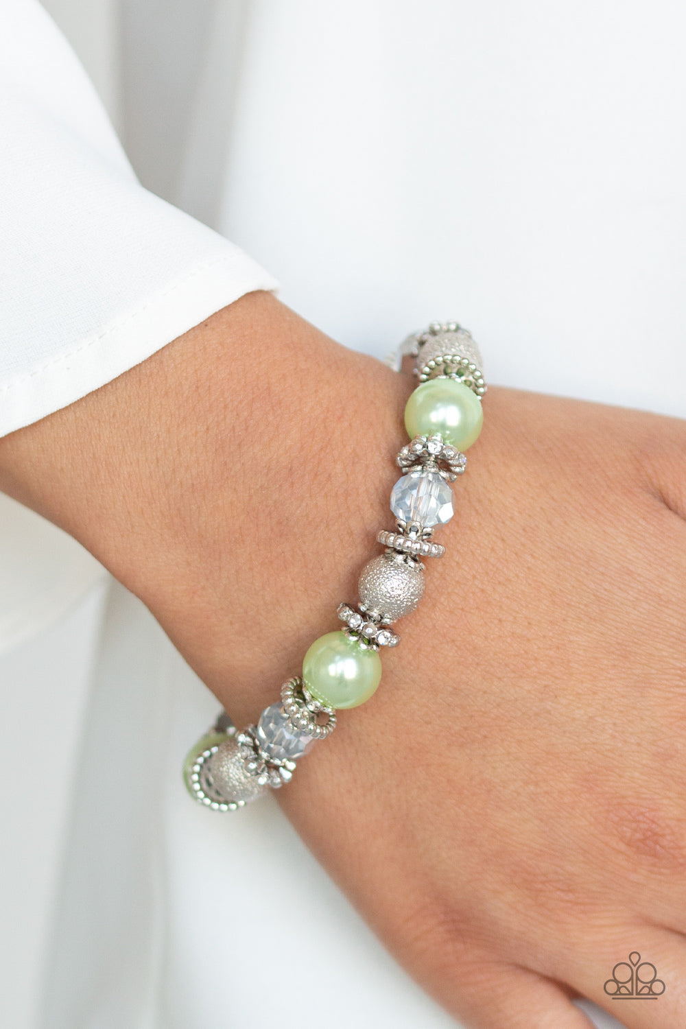 Paparazzi Accessories ✽ Sparking Conversation - Green Bracelet✽Flat Rate Ship $4.50✽