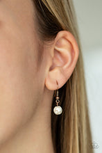 Load image into Gallery viewer, Paparazzi Accessories ✽ Sandstone Solstice - Copper Necklace✽Flat Rate Ship $4.50✽