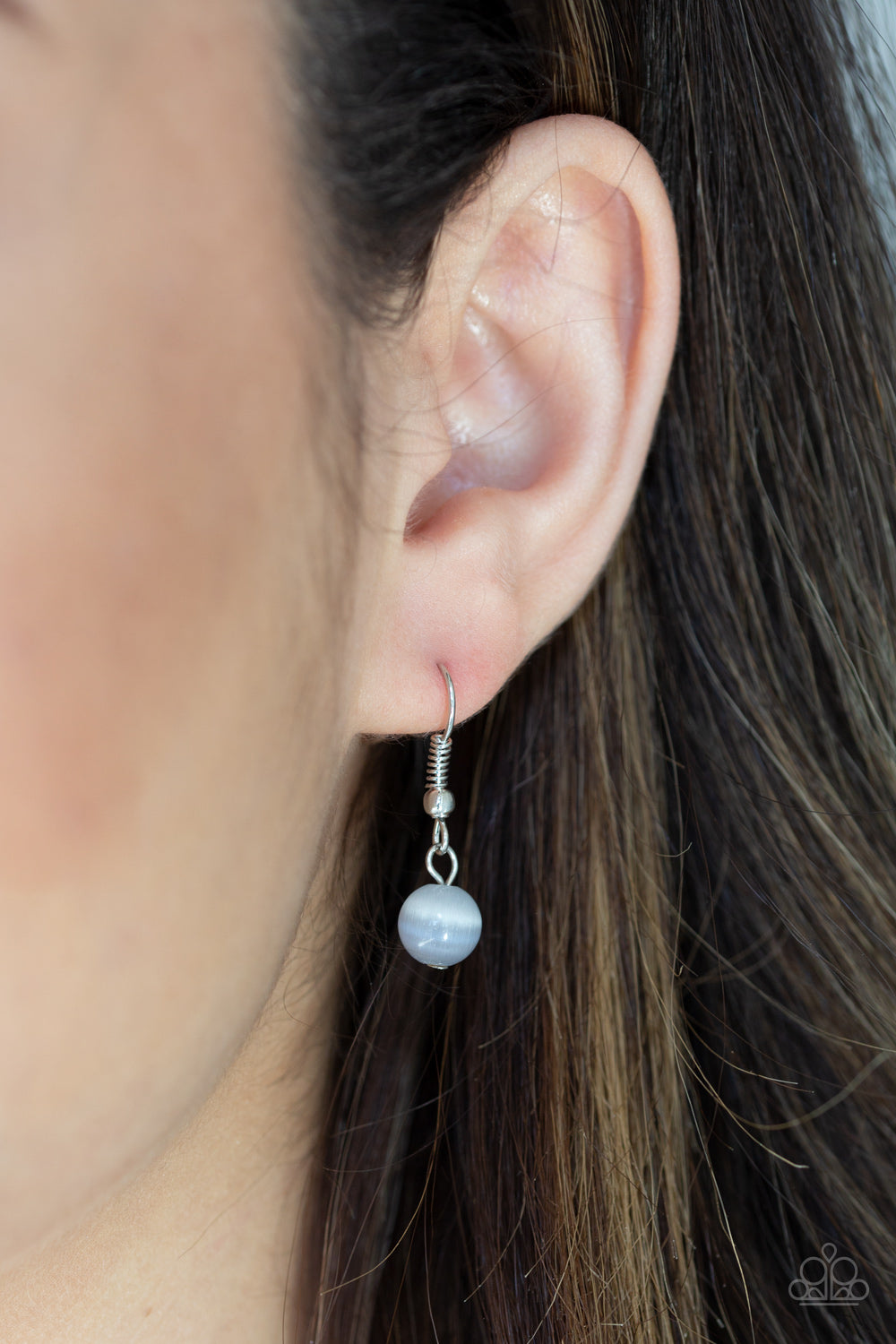 Paparazzi Accessories ✽ Gleaming Gardens - Silver Necklace✽Flat Rate Ship $4.50✽