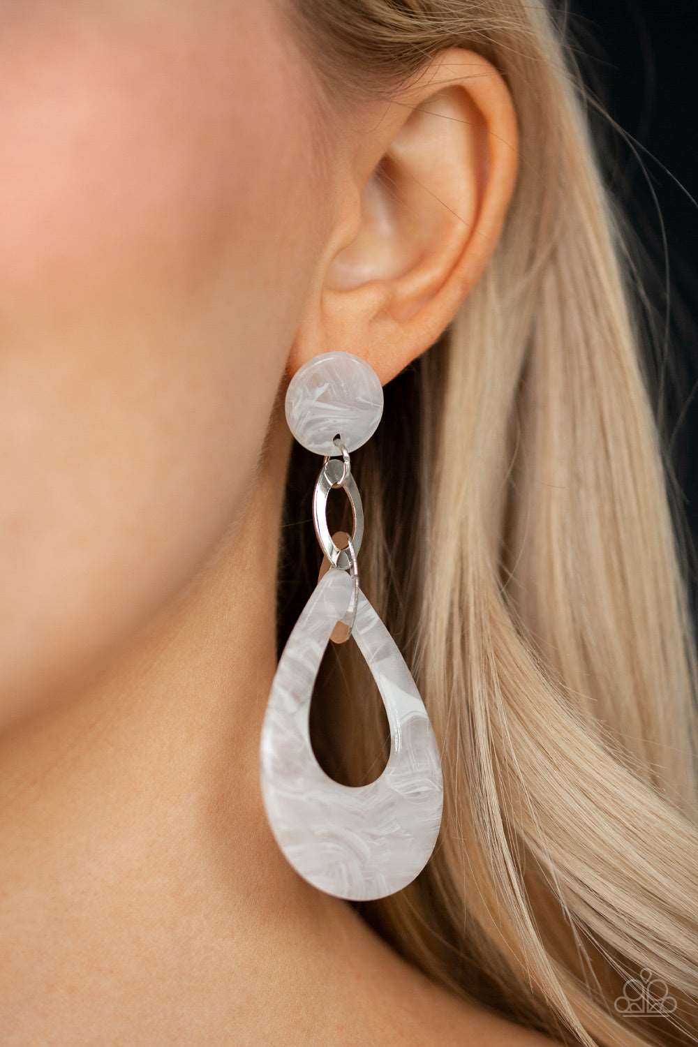 Paparazzi Accessories ✽ Beach Oasis - White Post Earrings✽Flat Rate Ship $4.50✽