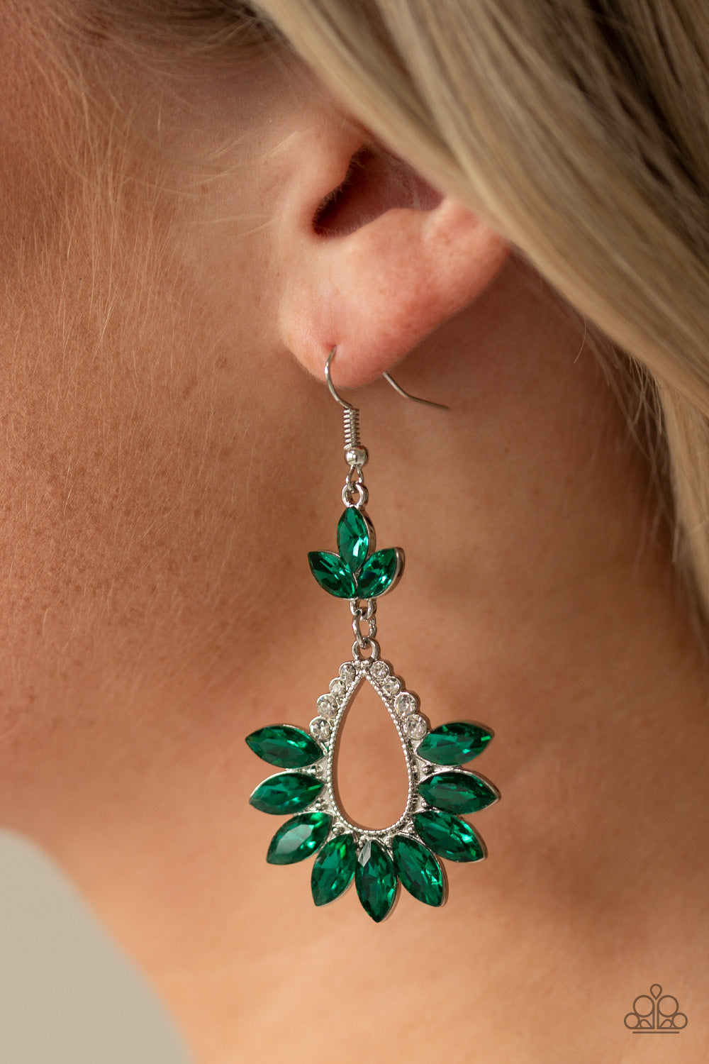 Paparazzi Accessories ✽ Extra Exquisite - Green Earrings✽Flat Rate Ship $4.50✽