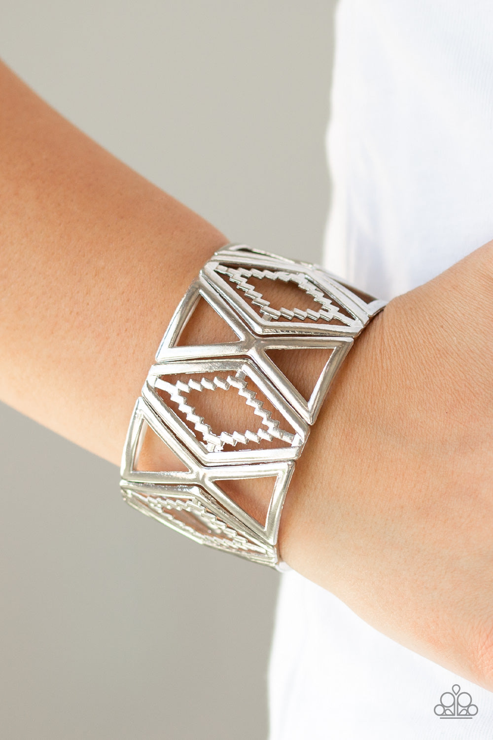 Paparazzi Accessories ✽ Textile Tango - Silver Bracelet✽Flat Rate Ship $4.50✽