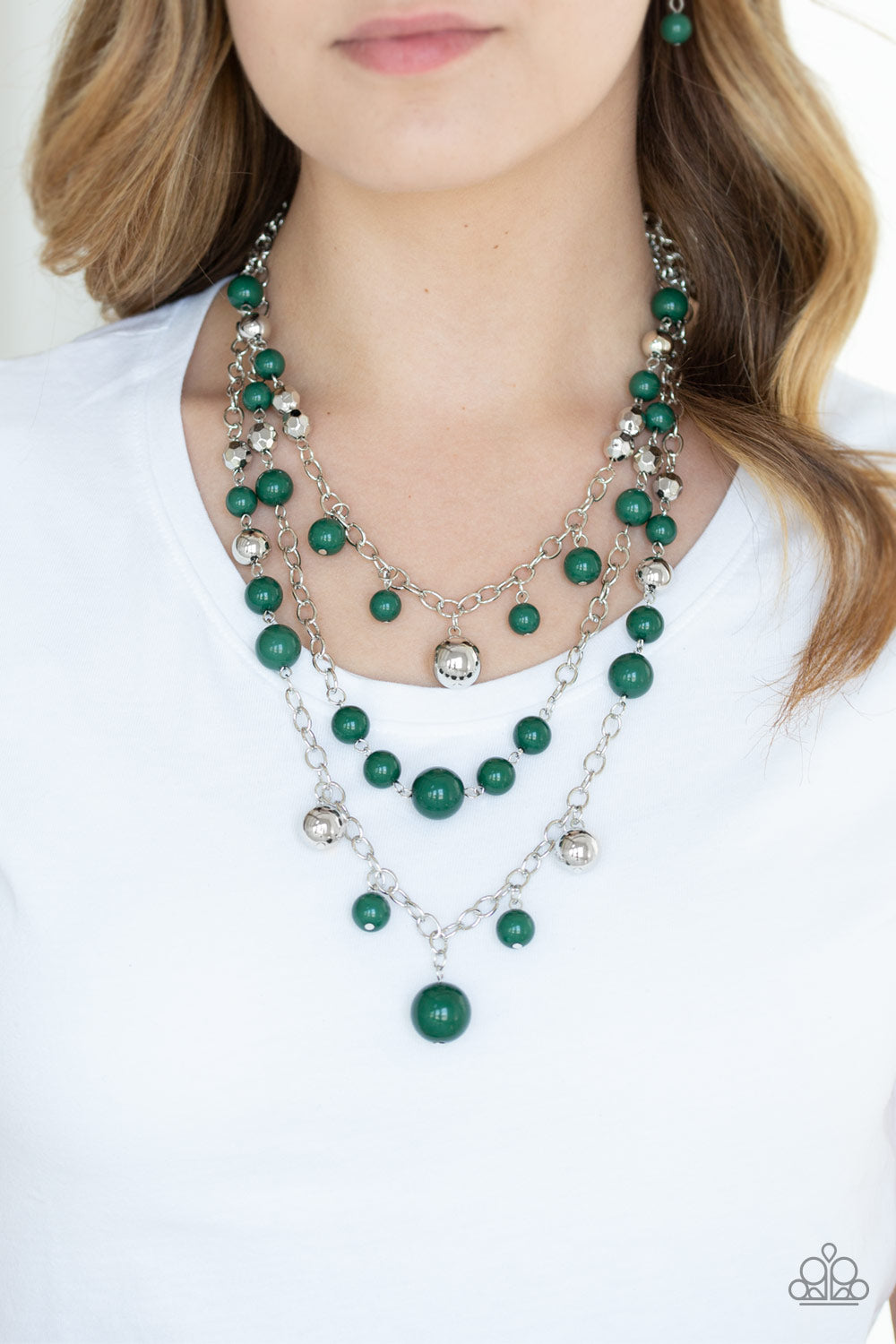 Paparazzi Accessories ✽ The Partygoer - Green Necklace✽Flat Rate Ship $4.50✽
