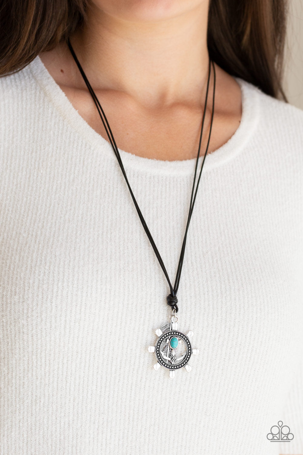 Paparazzi Accessories ✽ Sea Bird - Blue Necklace✽Flat Rate Ship $4.50✽