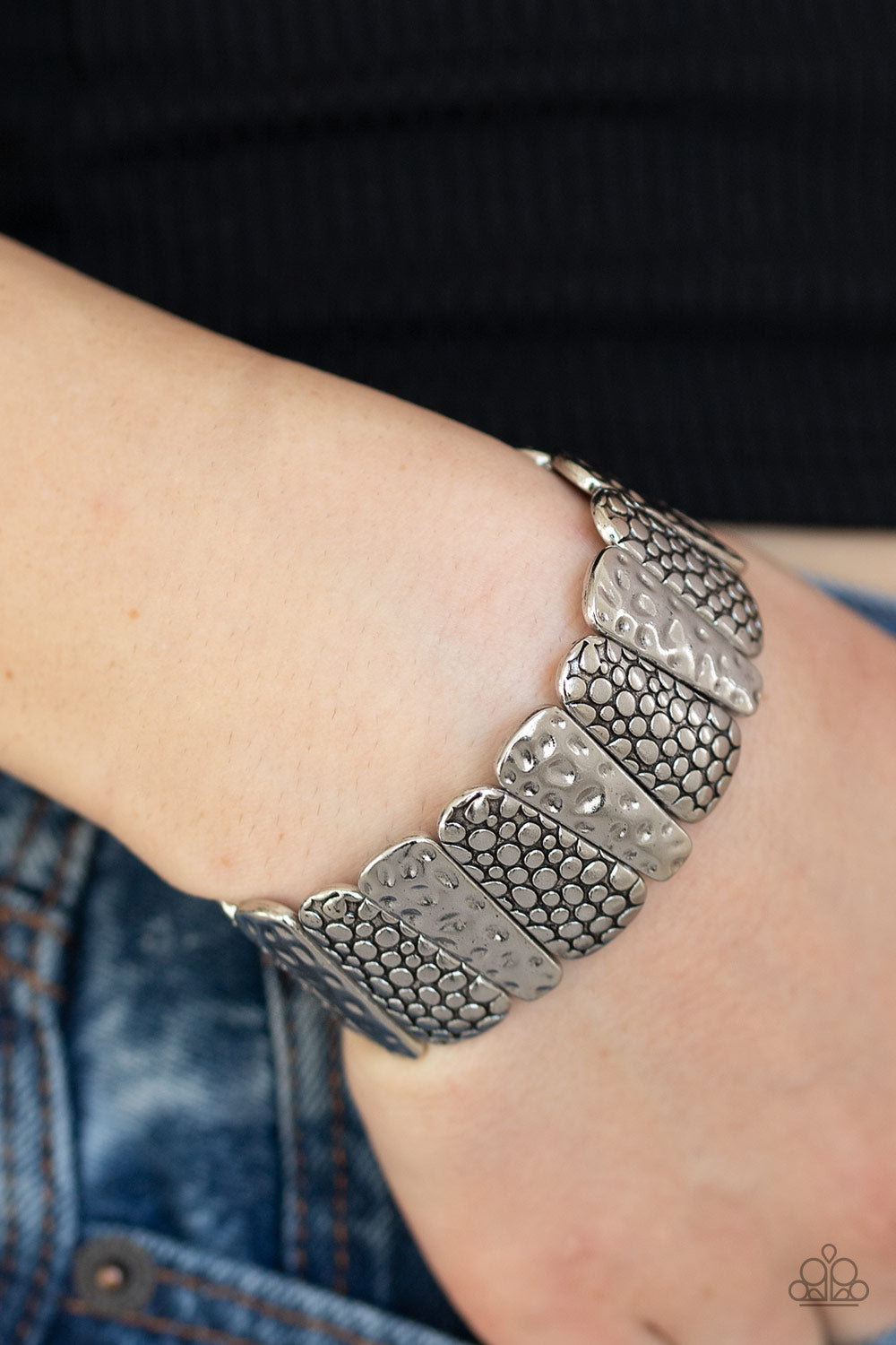 Paparazzi Accessories ✽ Texture Takedown - Silver Bracelet✽Flat Rate Ship $4.50✽