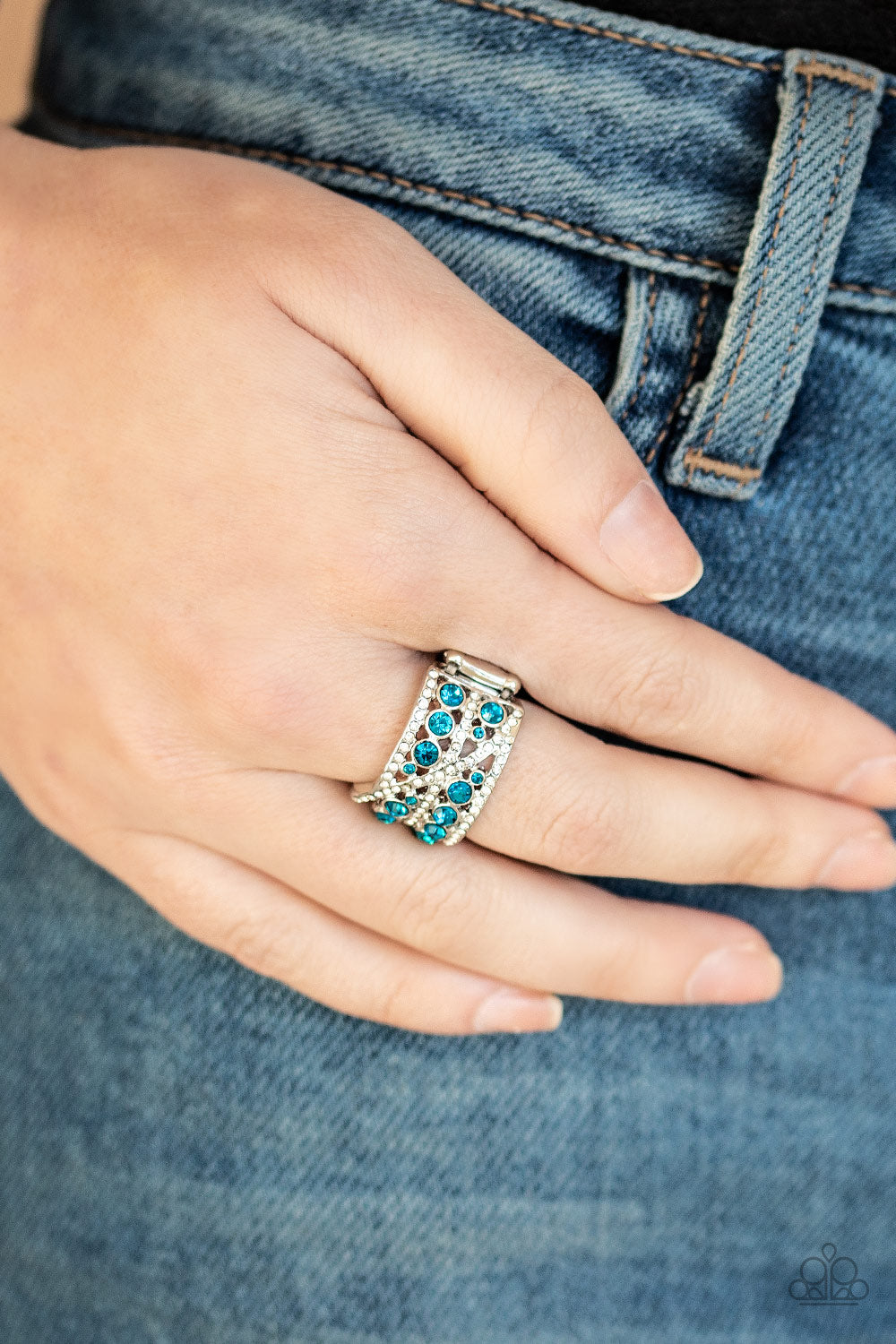Paparazzi Accessories ✽ Elegant Effervescence - Blue Ring✽Flat Rate Ship $4.50✽