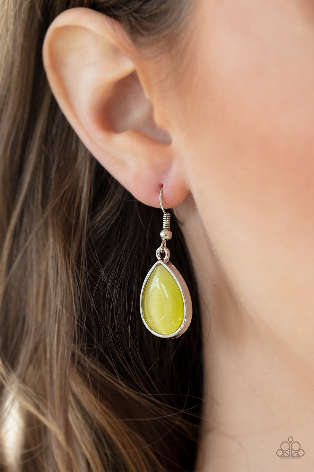 Paparazzi Accessories ✽ Dewy Decadence - Yellow Necklace✽Flat Rate Ship $4.50✽