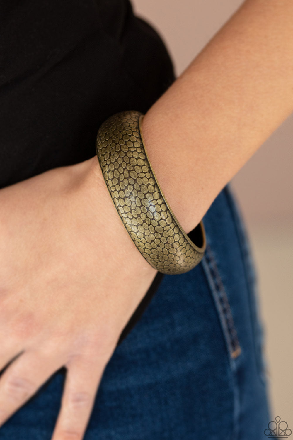 Paparazzi Accessories ✽ Urban Wildlife - Brass Bracelet✽Flat Rate Ship $4.50✽