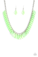 Load image into Gallery viewer, brought✽to✽you✽by✽blingflingbykat✽super-bloom-green-necklace✽paparazzi-accessories