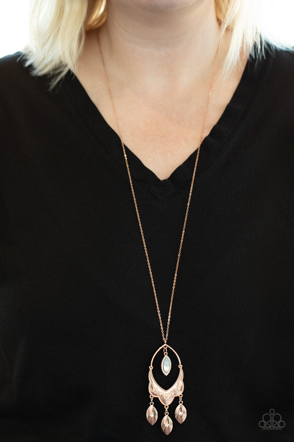 Paparazzi Accessories ✽ Royal Iridescence - Rose Gold Necklace✽Flat Rate Ship $4.50✽