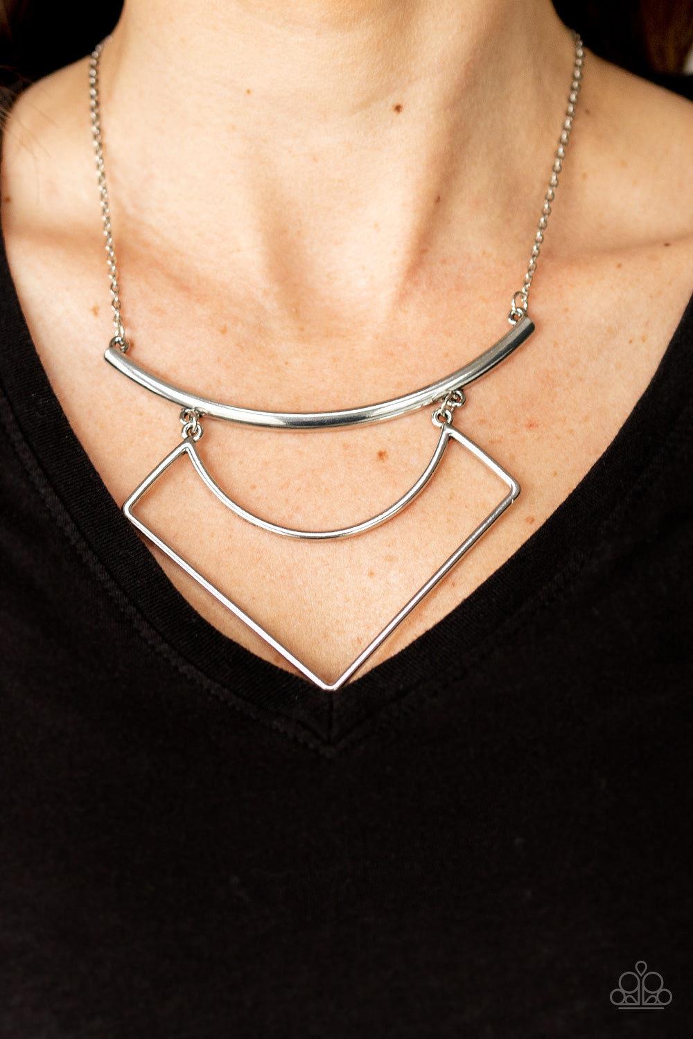 Paparazzi Accessories ✽ Egyptian Edge - Silver Necklace✽Flat Rate Ship $4.50✽