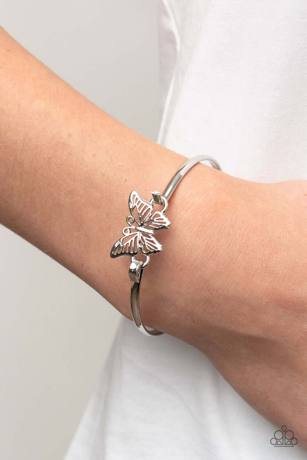 Paparazzi Accessories ❋Did I FLUTTER? - Silver Bracelet❋ Flat Rate Ship $4.50❋ - Image #2