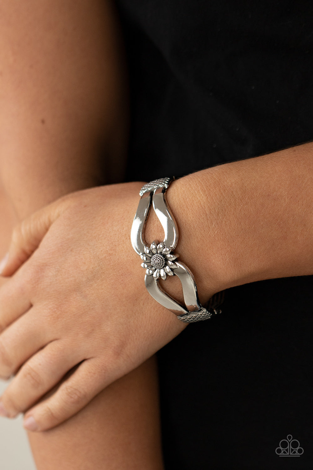 Paparazzi Accessories ❋Let A Hundred SUNFLOWERS Bloom - Silver Bracelet❋ Flat Rate Ship $4.50❋