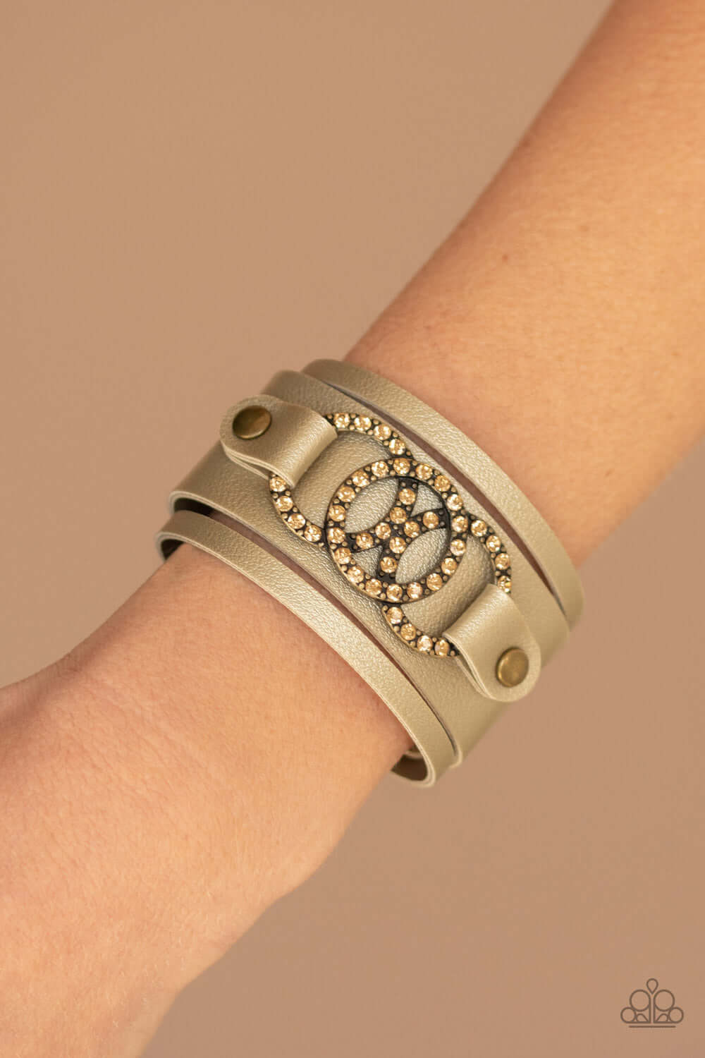 Paparazzi Accessories ✽ Couture Influencer - Brass Bracelet✽Flat Rate Ship $4.50✽ - Image #2
