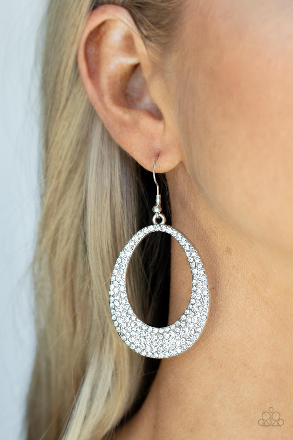 Paparazzi Accessories ❋Storybook Bride - White Earrings❋ Flat Rate Ship $4.50❋