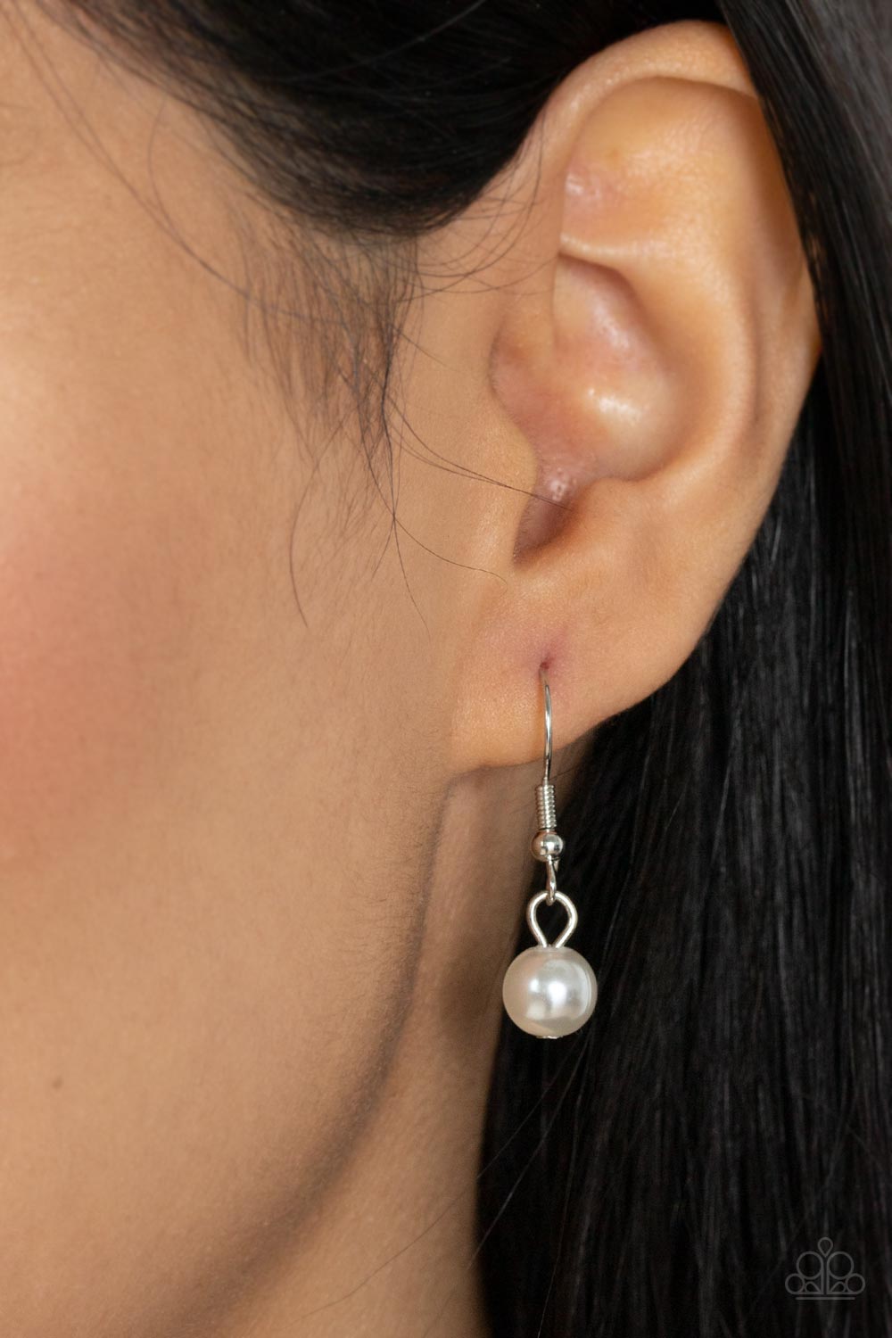 Paparazzi Accessories ❋Drip Drop Dazzle - White Necklace❋ Flat Rate Ship $4.50❋