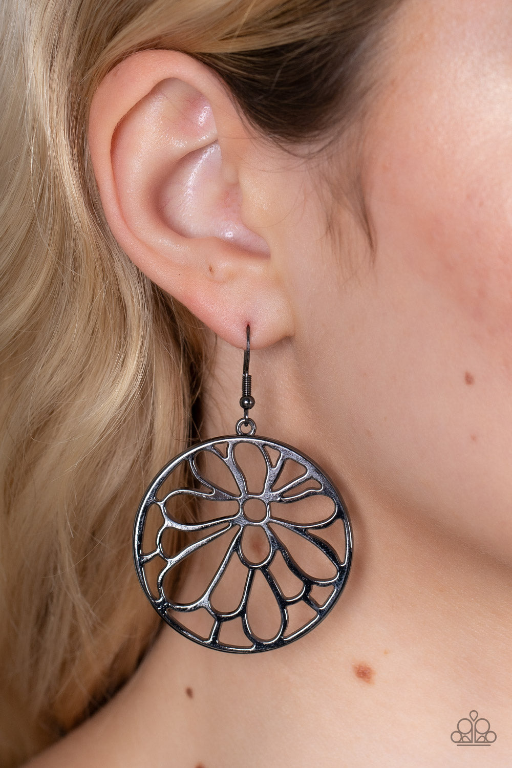 Paparazzi Accessories ❋Glowing Glades - Black Earrings❋ Flat Rate Ship $4.50❋