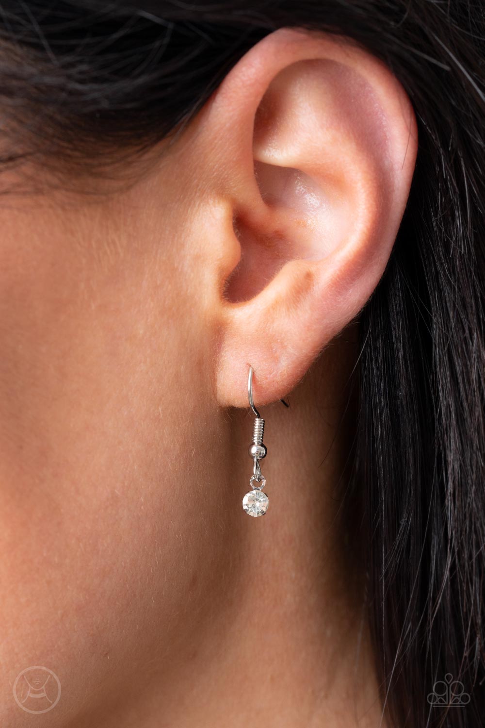 Paparazzi Accessories ❋Bringing SPARKLE Back - White Necklace❋ Flat Rate Ship $4.50❋