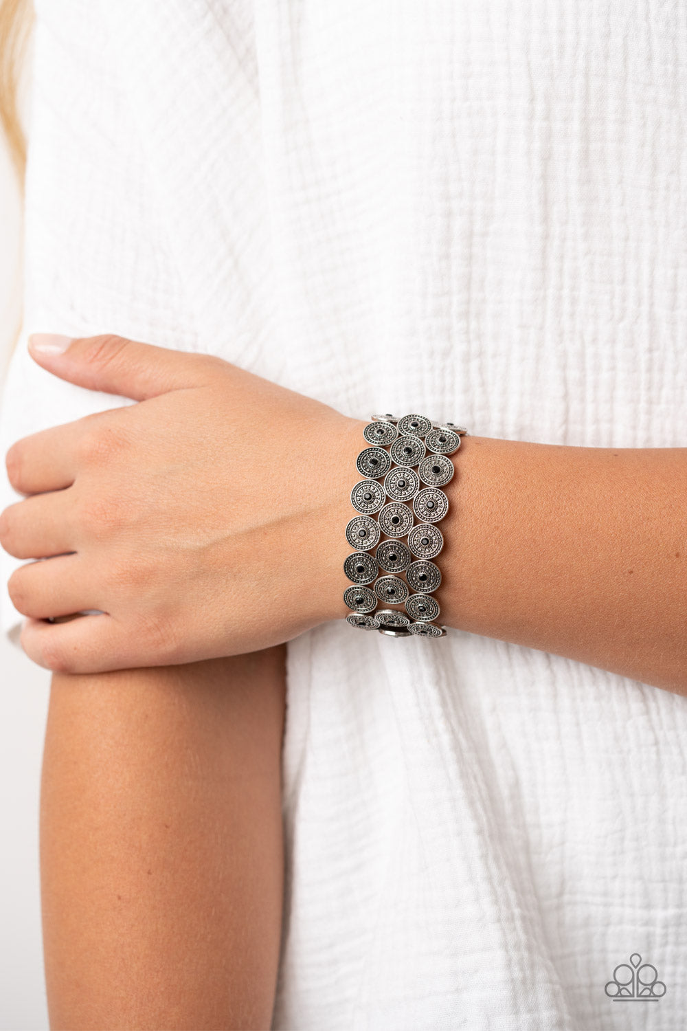 Paparazzi Accessories ❋Forgotten Treasure - Black Bracelet❋ Flat Rate Ship $4.50❋