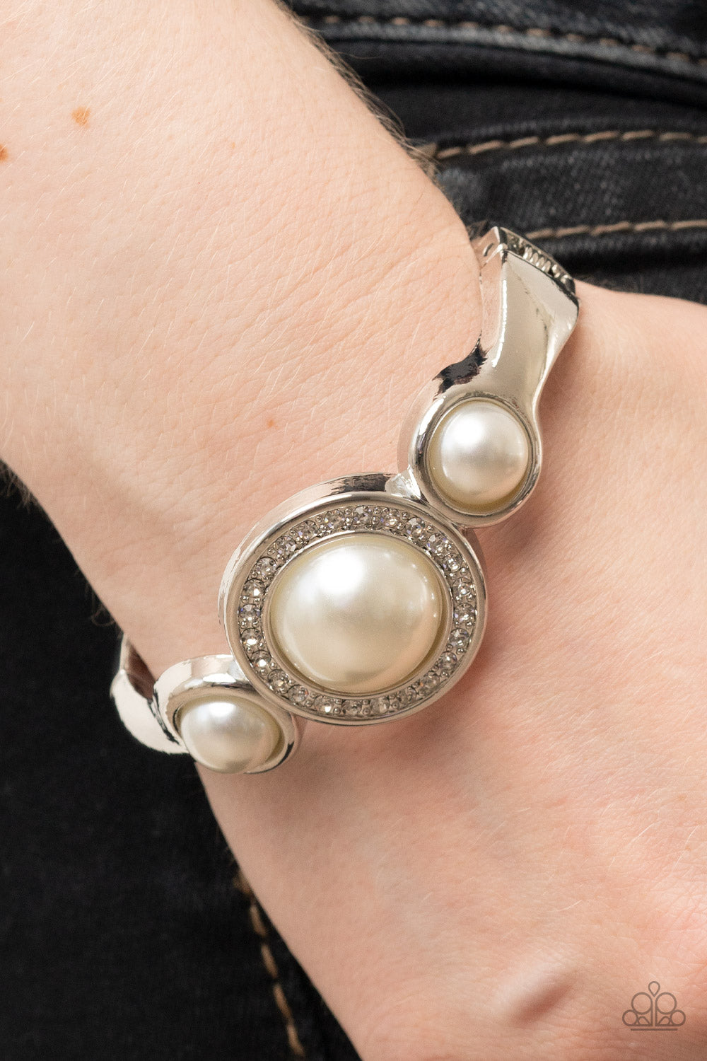 Paparazzi Accessories ❋Debutante Daydream - White Bracelet❋ Flat Rate Ship $4.50❋
