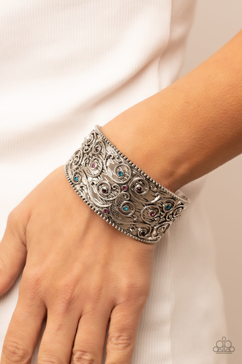 Paparazzi Accessories ❋Billowy Beam - Multi Bracelet❋ Flat Rate Ship $4.50❋