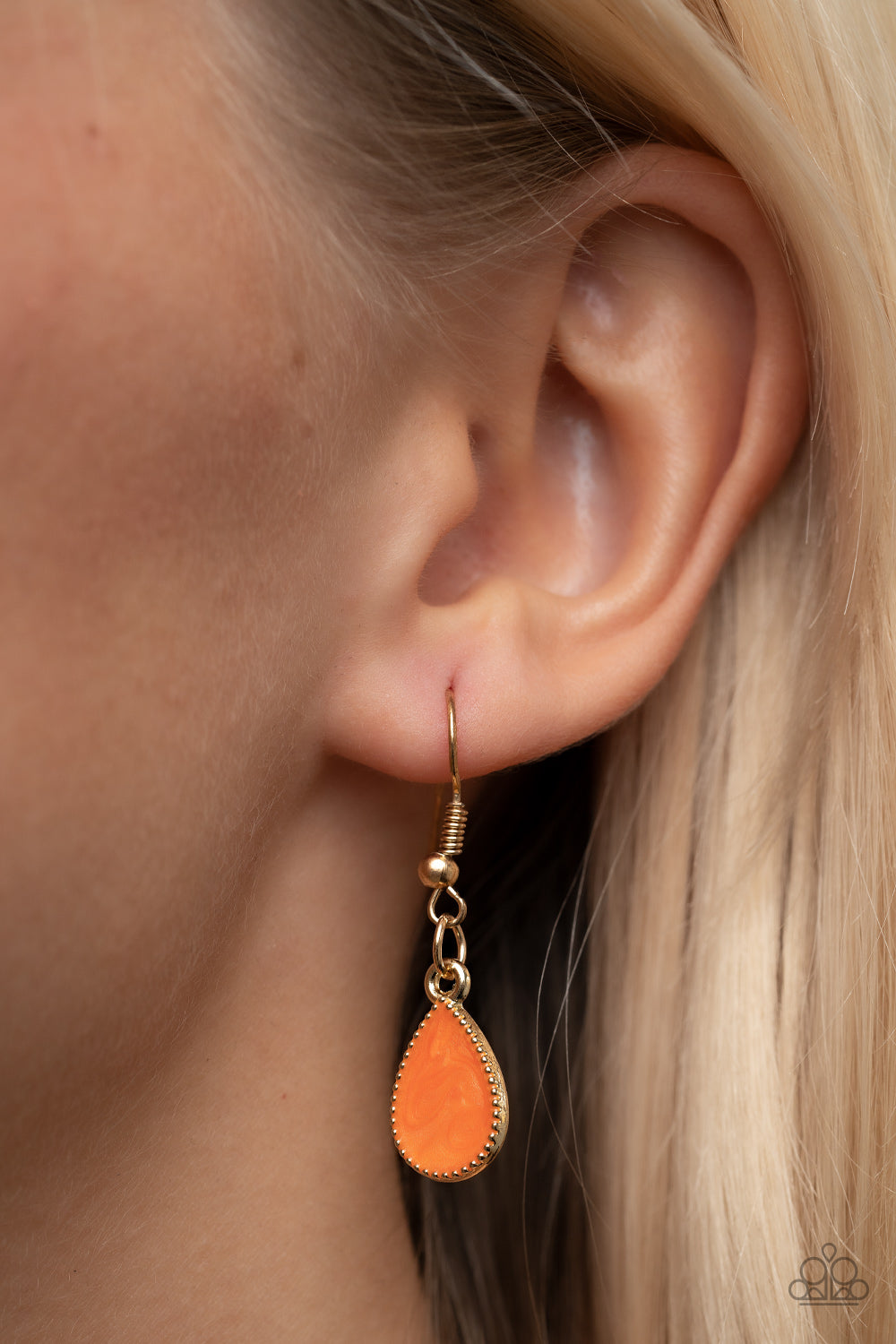 Paparazzi Accessories ❋Golden Glimmer - Orange Necklace❋ Flat Rate Ship $4.50❋