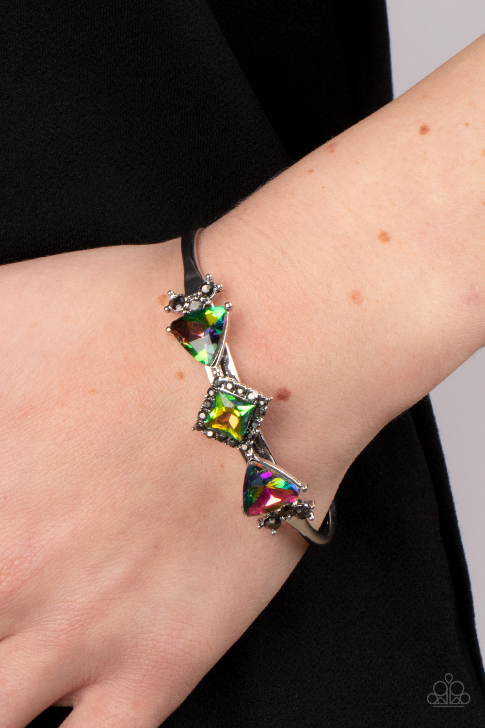 Paparazzi Accessories ❋Strategic Sparkle - Multi Bracelet❋ Flat Rate Ship $4.50❋