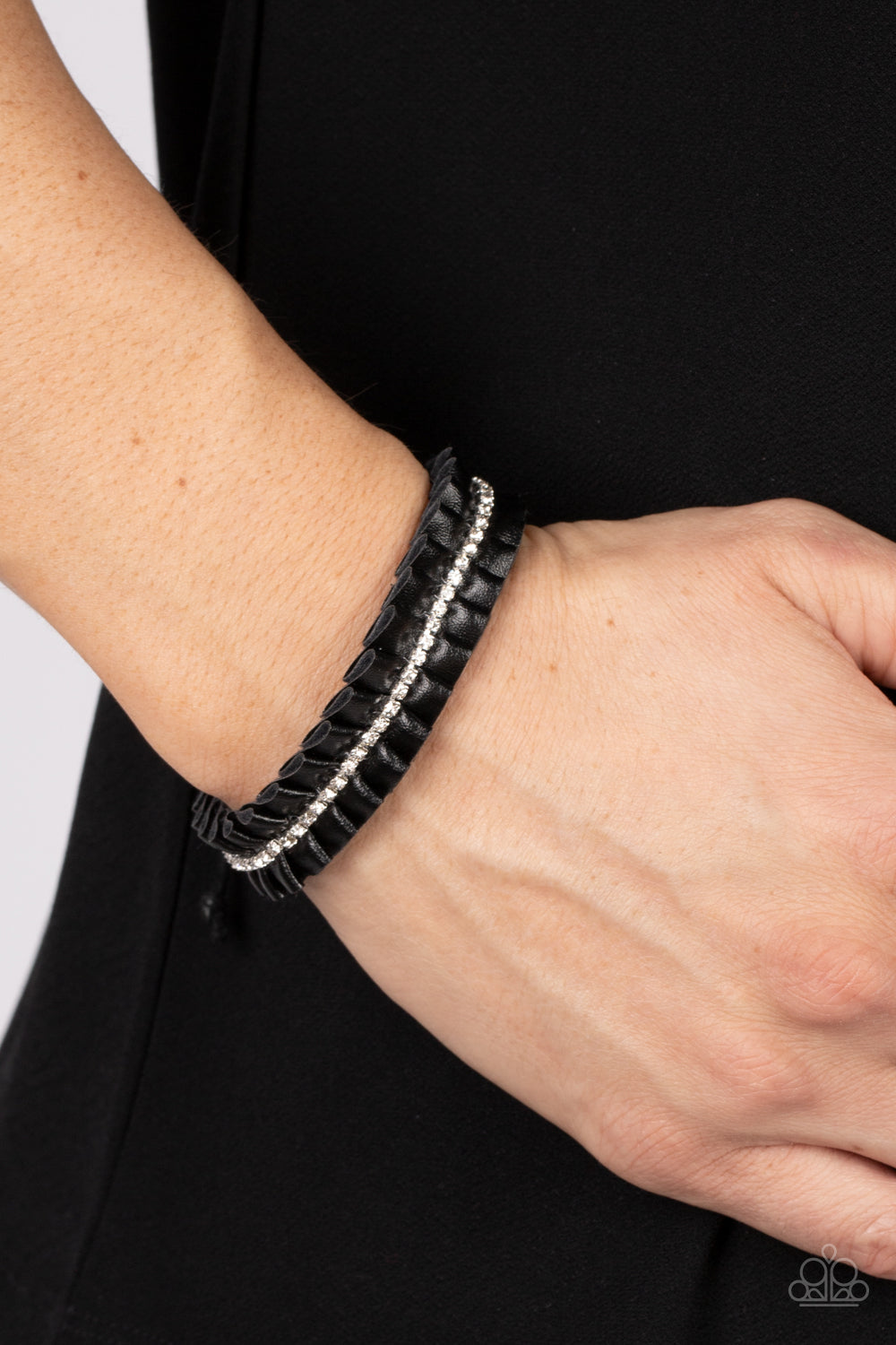 Paparazzi Accessories ❋Pretty, Pretty PLEATS - Black Bracelet❋ Flat Rate Ship $4.50❋