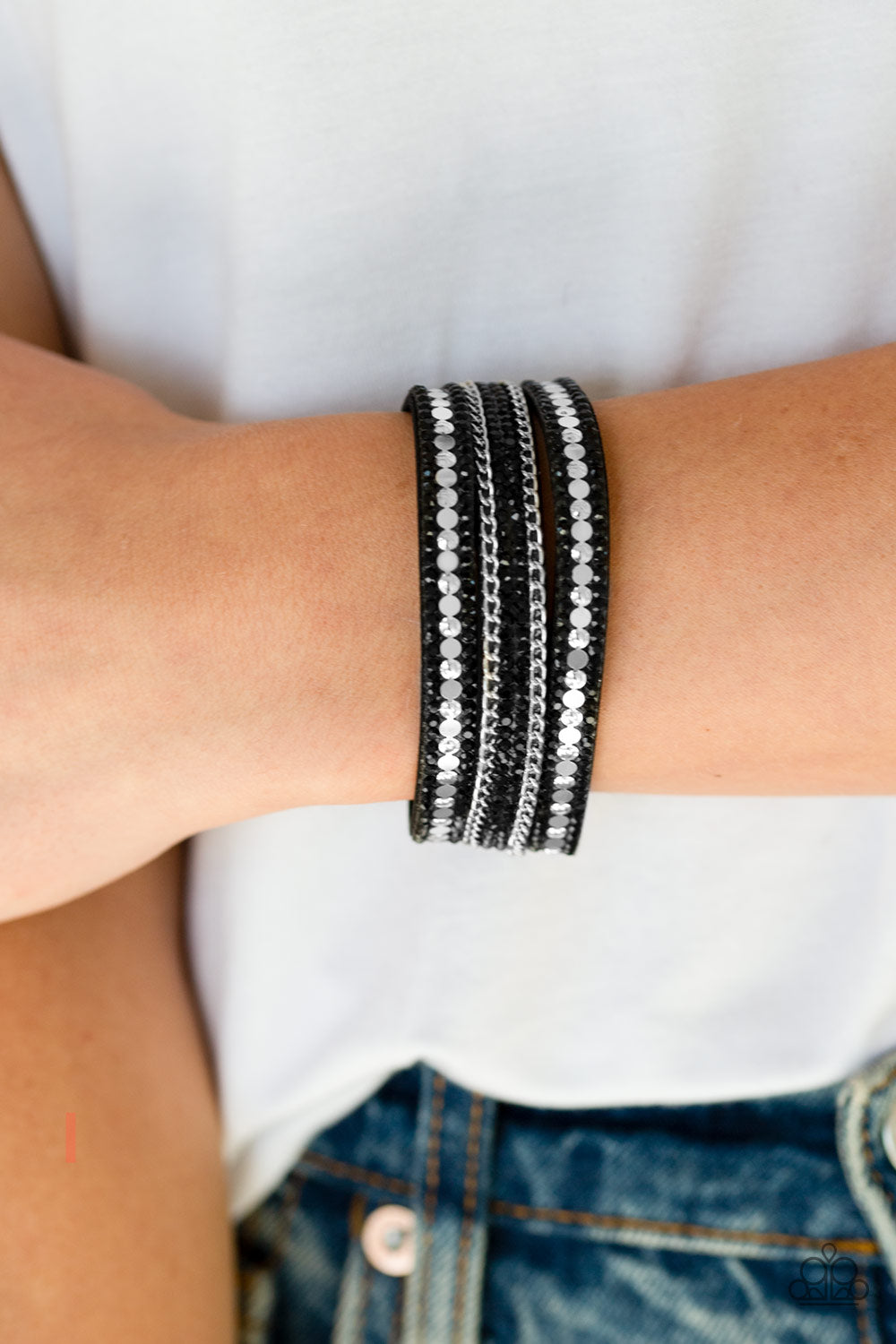 Paparazzi Accessories ❋Fashion Fanatic - Black Bracelet❋ Flat Rate Ship $4.50❋
