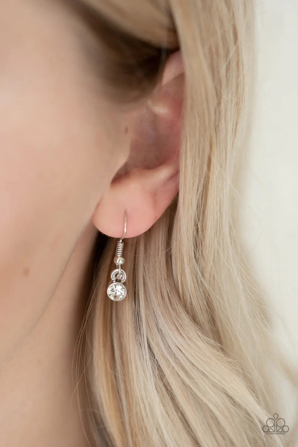 Paparazzi Accessories ✽ Notorious Noble - Green Necklace✽Flat Rate Ship $4.50✽ - Image #3