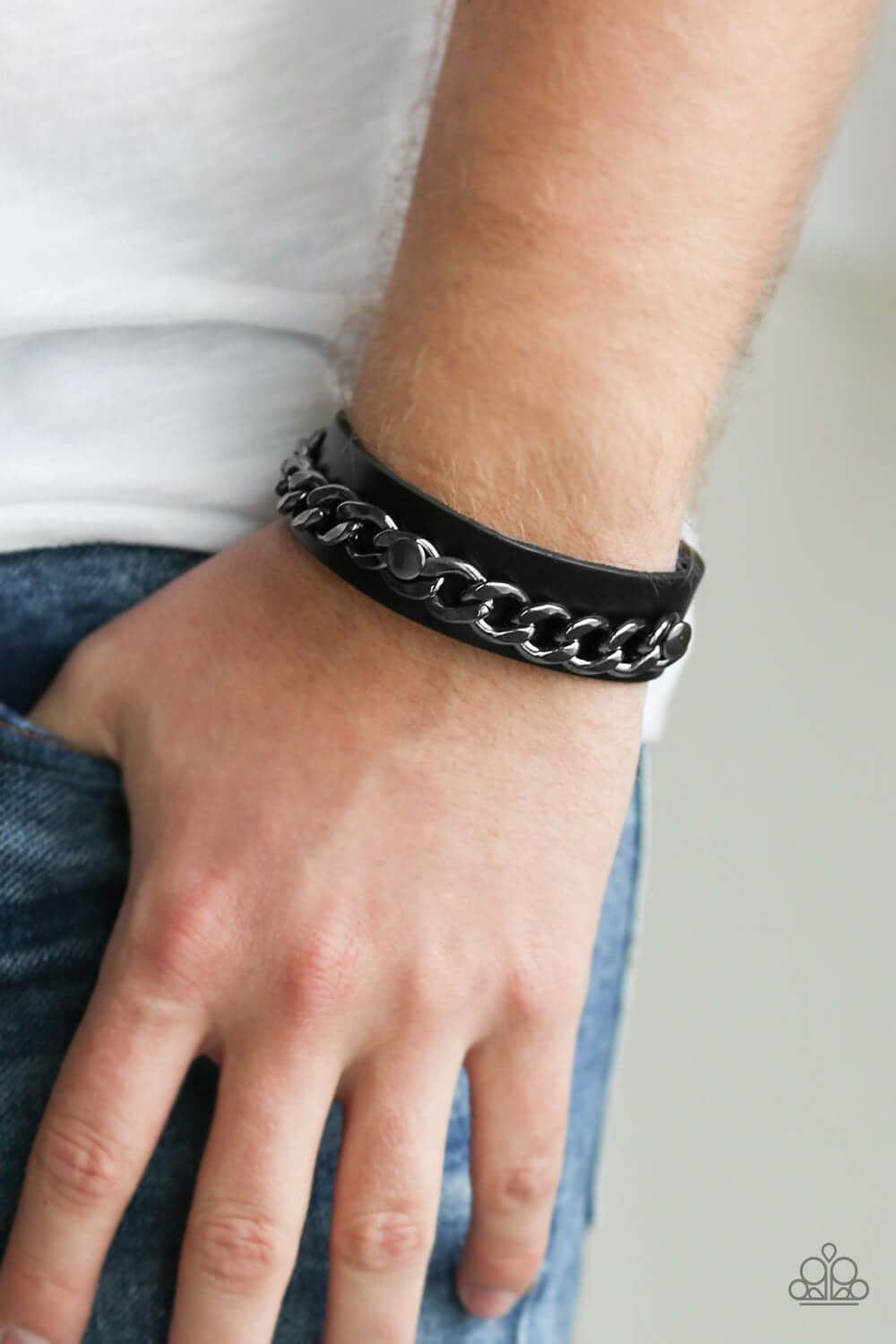 Paparazzi Accessories ✽ Be The CHAINge - Mens Black Bracelet✽Flat Rate Ship $4.50✽ - Image #2