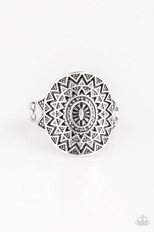 brought✽to✽you✽by✽blingflingbykat✽good-for-the-sol-silver-ring✽paparazzi-accessories