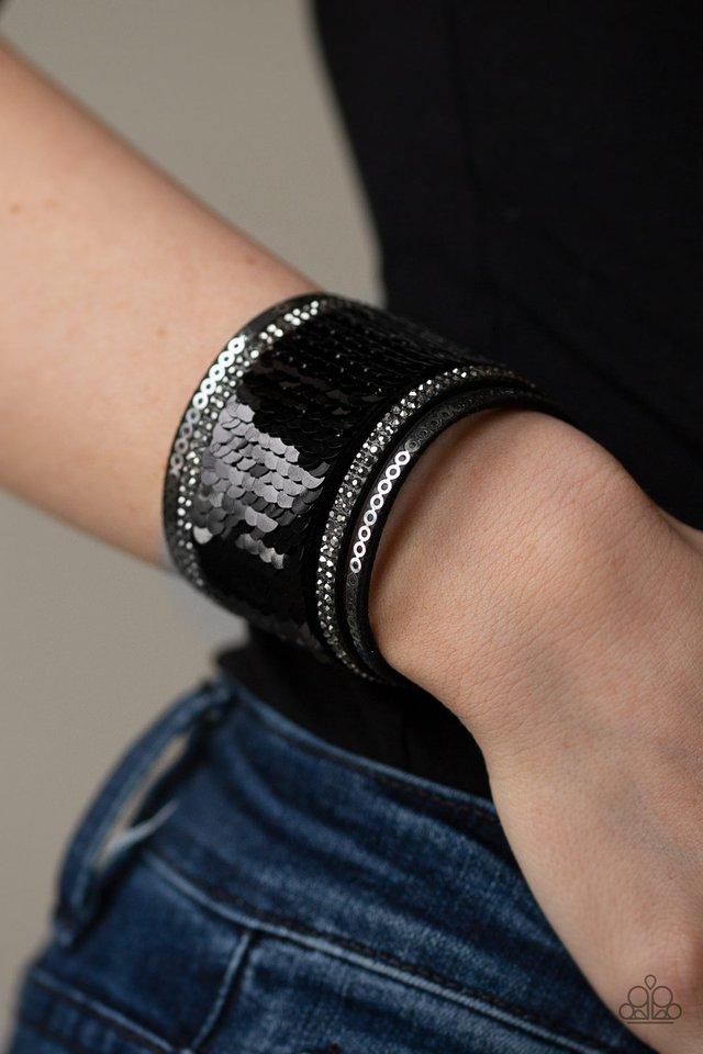 Paparazzi Accessories ✽Heads Or MERMAID Tails - Black Bracelet✽Flat Rate Ship $4.50✽ - Image #3